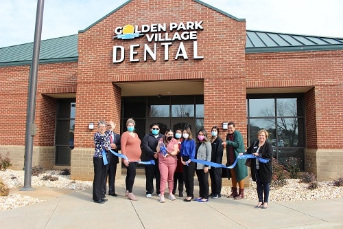 Golden Park Village Dental Care Cuts Ribbon on New Facility