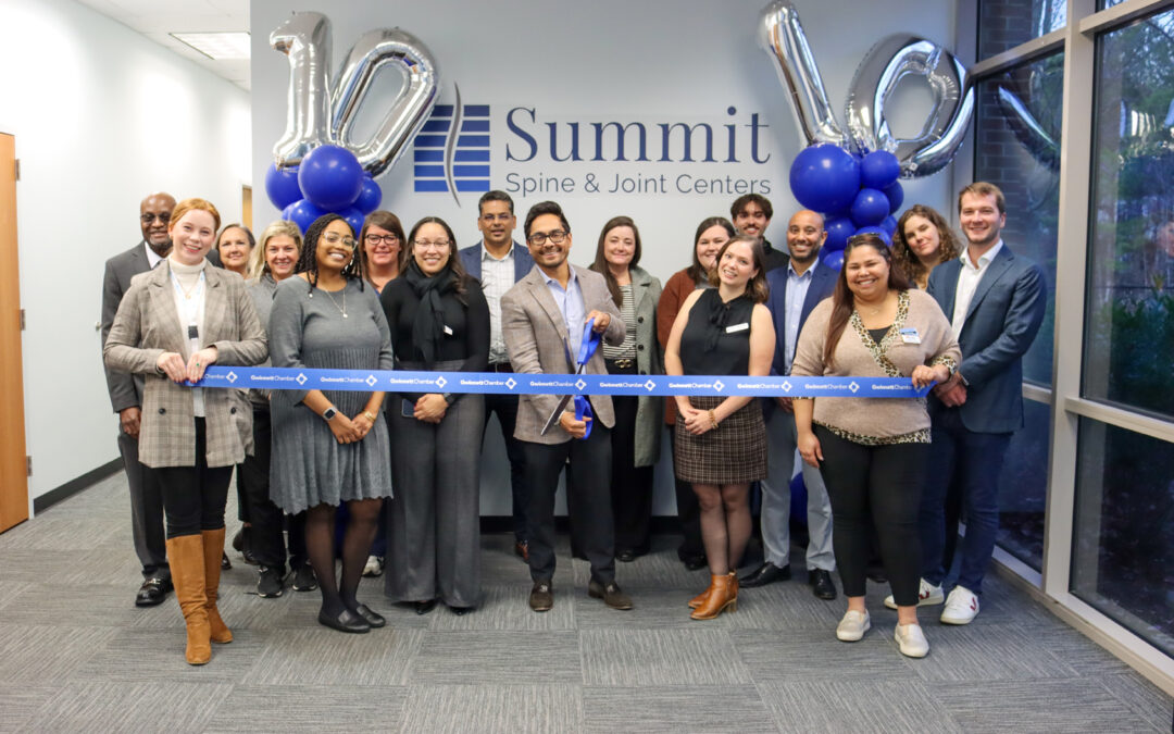 Ribbon Cutting – Summit Spine & Joint Centers